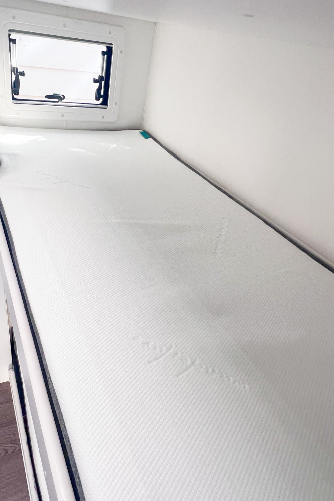The Best Mattress Topper for Back Pain: What Australians Need to Know Before They Buy