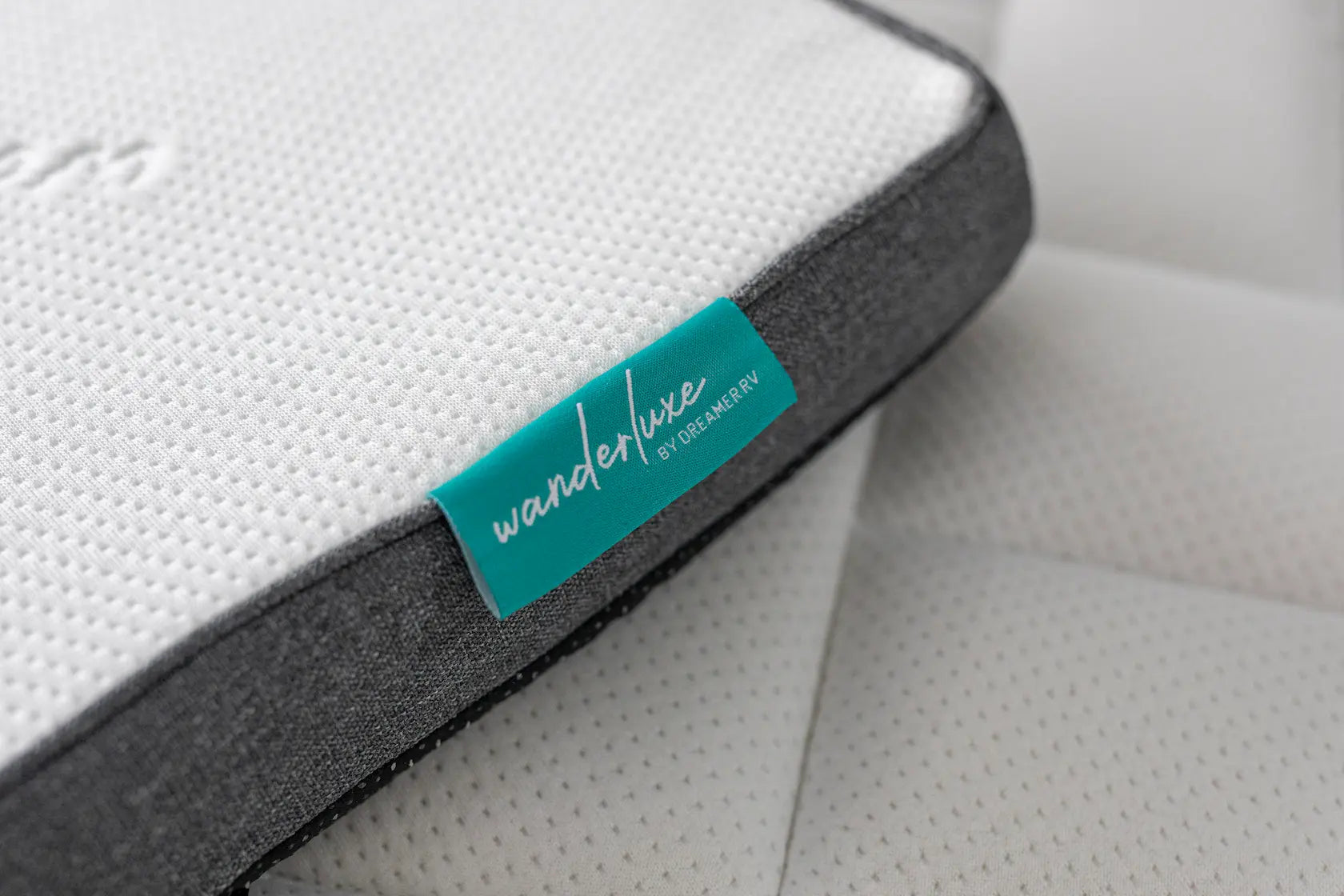 Jayco Mattress Topper: How to Find the Right Fit for Your Van